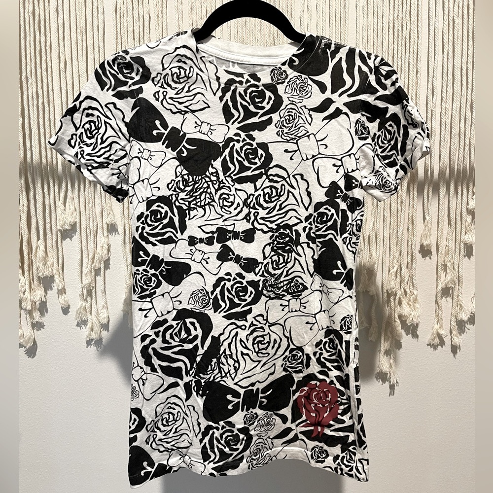 Volcom Roses & Bows Graphic Design Size M(Petit)